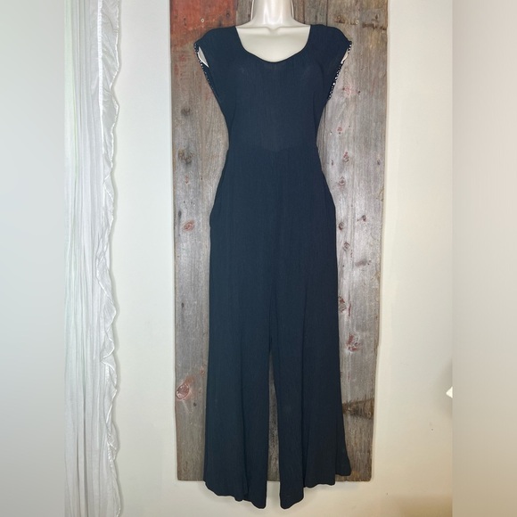 Anthropologie Black Abbey Crepe Wide Leg Jumpsuit Tie Waist Cocktail Size 6 - Picture 2 of 13